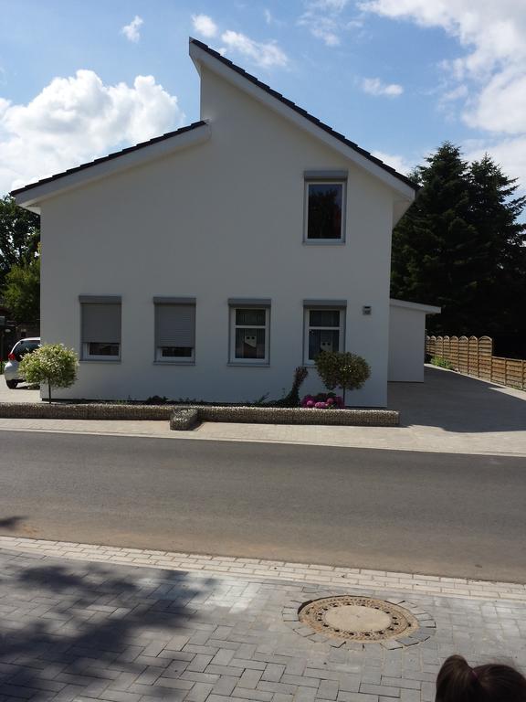 Westoverledingen Gaestehaus Ditz מראה חיצוני תמונה